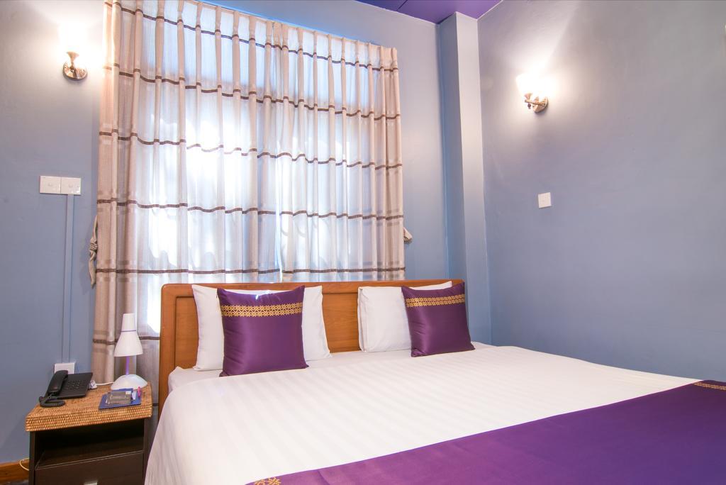 Cinderella Hotel Mawlamyine Ngoại thất bức ảnh